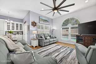 311 Nautilus St, Panama City Beach, FL 32413 - Photo 9