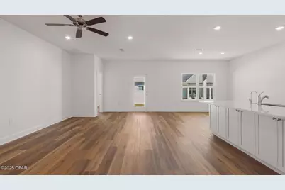 569 Hancock Way, Panama City Beach, FL 32413 - Photo 3