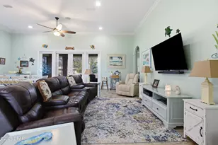 3410 Hillcrest Dr, Panama City, FL 32405 - Photo 9
