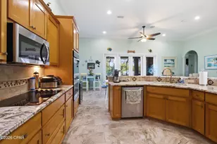 3410 Hillcrest Dr, Panama City, FL 32405 - Photo 17