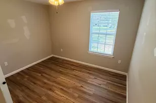 6601 Grande Oak Loop, Grand Ridge, FL 32442 - Photo 11