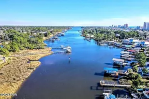 8501 N Lagoon Dr, Panama City, FL 32408 - Photo 5