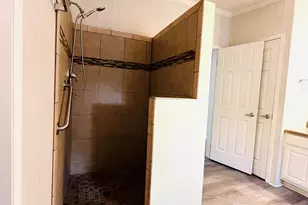 1861 Oak Ridge Ave, Grand Ridge, FL 32442 - Photo 23