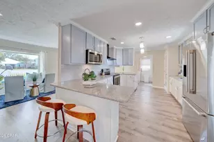 327 Shasta St, Panama City Beach, FL 32413 - Photo 21