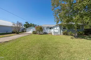 327 Shasta St, Panama City Beach, FL 32413 - Photo 1