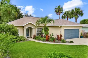 208 Azalea St, Panama City Beach, FL 32407 - Photo 3