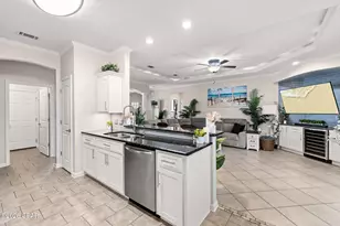 208 Azalea St, Panama City Beach, FL 32407 - Photo 11