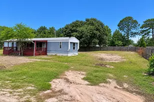 12933 Farm Rd, Southport, FL 32409 - Photo 31