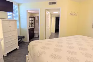 7205 Thomas Dr, Panama City Beach, FL 32408 - Photo 19