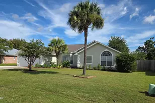 1902 Sutherland Rd, Lynn Haven, FL 32444 - Photo 5