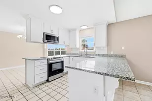 1902 Sutherland Rd, Lynn Haven, FL 32444 - Photo 13