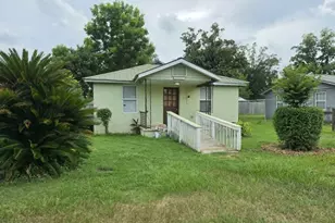2643 Church St, Cottondale, FL 32431 - Photo 1