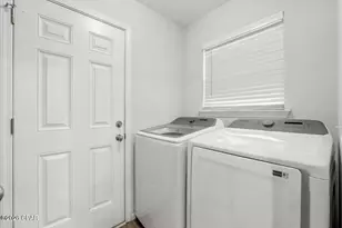 223 Woodlawn Ct, Panama City Beach, FL 32407 - Photo 7