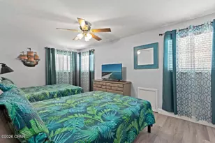 8829 N Lagoon Dr, Panama City, FL 32408 - Photo 15
