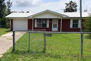 9906 Indian Bluff Rd, Youngstown, FL 32466 - Photo 1