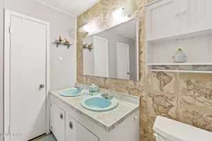 1208 Alex Brown Rd, Bonifay, FL 32425 - Photo 21