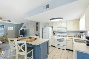 122 W Leslie Ln, Panama City Beach, FL 32407 - Photo 17