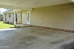 5158 Presidents Cir, Marianna, FL 32446 - Photo 9