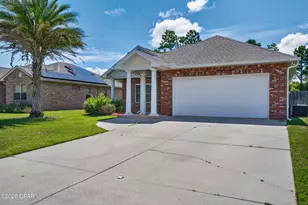 2315 Dragonfly Ln, Panama City, FL 32405 - Photo 3