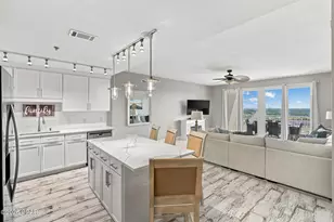 9902 S Thomas Dr, Panama City, FL 32408 - Photo 1