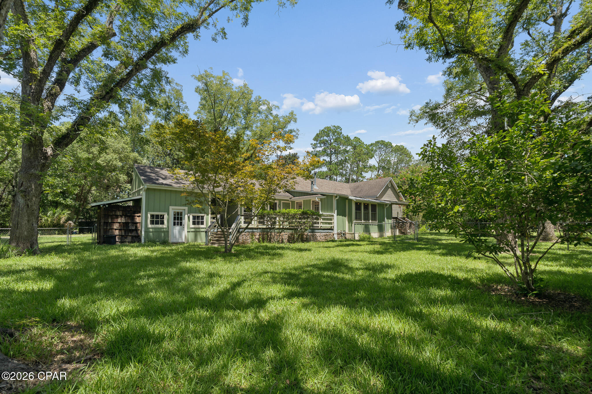 672 Main St