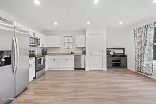 2165 Apollo Dr, Chipley, FL 32428 - Photo 11