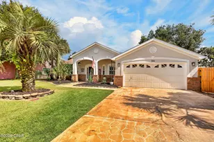 315 Summerwood Dr, Panama City Beach, FL 32413 - Photo 1