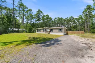 513 Shadow Ln, Freeport, FL 32439 - Photo 1