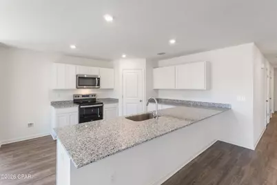 4301 Country Club Boulevard, Chipley, FL 32428 - Photo 19