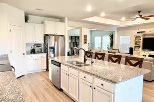 352 Grafton St, Southport, FL 32409 - Photo 11