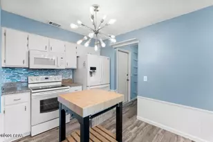 1505 S Berthe Ave, Panama City, FL 32404 - Photo 9