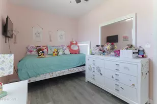 510 E 26th St, Lynn Haven, FL 32444 - Photo 15