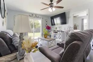 510 E 26th St, Lynn Haven, FL 32444 - Photo 9