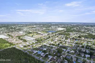 510 E 26th St, Lynn Haven, FL 32444 - Photo 25