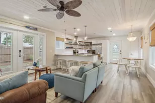 307 Dolphin Dr, Panama City Beach, FL 32413 - Photo 15