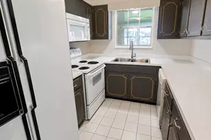 215 S Kimbrel Ave, Panama City, FL 32404 - Photo 5