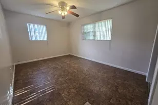 215 S Kimbrel Ave, Panama City, FL 32404 - Photo 13