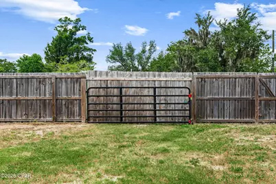 7826 Ponderosa Street, Southport, FL 32409 - Photo 29