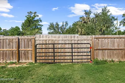 7826 Ponderosa Street, Southport, FL 32409 - Photo 29