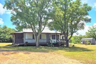 1093 Newton Rd, Bonifay, FL 32425 - Photo 1