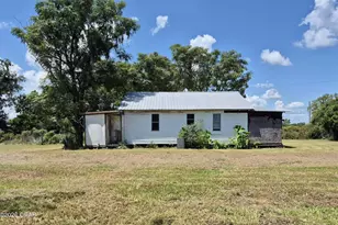 1093 Newton Rd, Bonifay, FL 32425 - Photo 15