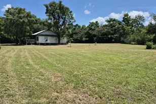 1093 Newton Rd, Bonifay, FL 32425 - Photo 3