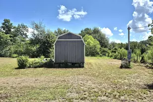 1093 Newton Rd, Bonifay, FL 32425 - Photo 13