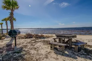 1600 Marina Bay Dr, Southport, FL 32409 - Photo 49