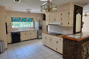 7606 Lilly St, Panama City, FL 32404 - Photo 9