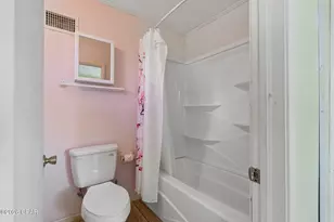 6073 Devorak Dr, Marianna, FL 32446 - Photo 7