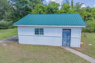 6073 Devorak Dr, Marianna, FL 32446 - Photo 43
