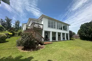 2660 Lakeview Cir, Alford, FL 32420 - Photo 45