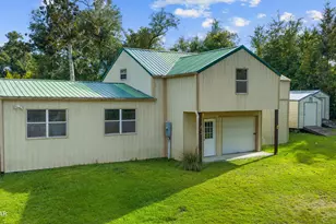 2660 Lakeview Cir, Alford, FL 32420 - Photo 63