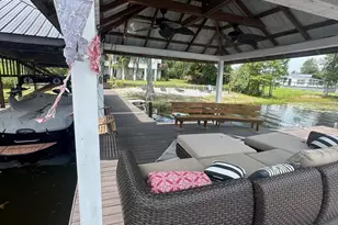 2660 Lakeview Cir, Alford, FL 32420 - Photo 61